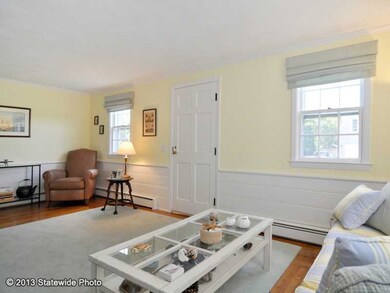 18 Eastern View Ave, Wakefield, RI 02879 - photo 5