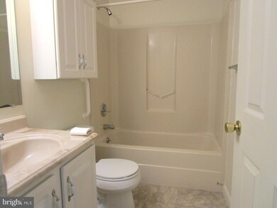 136 N Place Ln unit 9, Strasburg, VA 22657 - photo 6