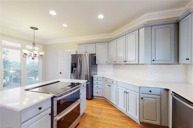 18 Checkerberry Square, Greensboro, NC 27455 - photo 3