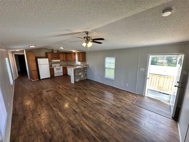 30841 Clyde Ln, Hockley, TX 77447 - photo 5