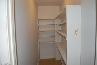 5409 Hidden Valley Rd, Greensboro, NC 27407 - photo 4