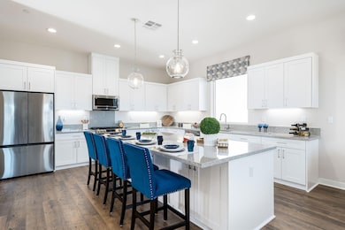 11-web-or-mls-JT48912McConnell-13