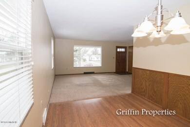 1069 Lockridge Dr NE, Grand Rapids, MI 49505 - photo 6