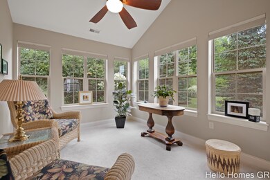 Sun Porch/Den