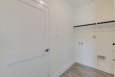 6530 Radcliffe St, Houston, TX 77091 - photo 6