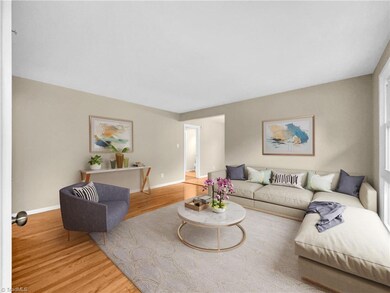 1904 Potomac Dr, Greensboro, NC 27403 - photo 2