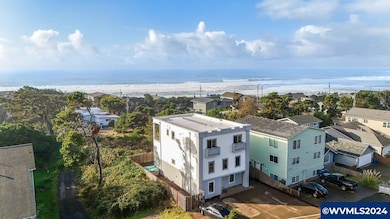 5545 NW Logan Rd, Lincoln City, OR 97367 - photo 2