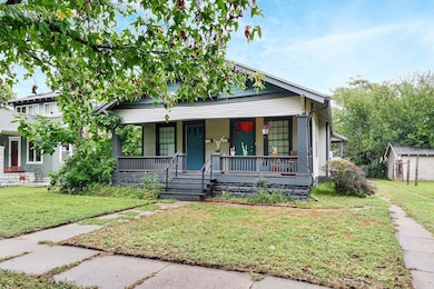 422 S Glenn St, Wichita, KS 67213 - photo 2