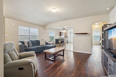 9118 Everton, San Antonio, TX 78245 - photo 5