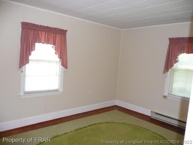 206 Roxie Ave, Fayetteville, NC 28304 - photo 6