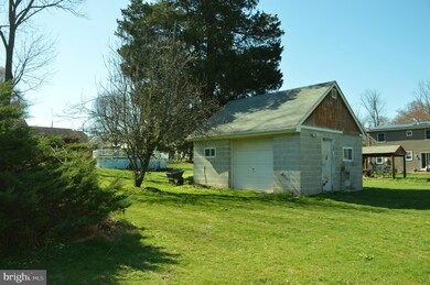 6453 Crescent Ave, Bensalem, PA 19020 - photo 4