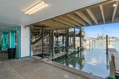 318 W Cotter Ave unit 2, Port Aransas, TX 78373 - photo 7