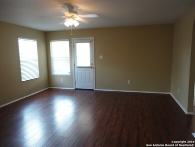 24726 Magnolia Falls, San Antonio, TX 78261 - photo 5