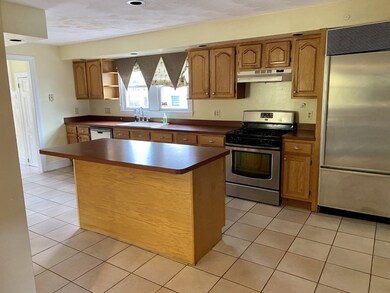 67 Middlesex Ave, Swampscott, MA 01907 - photo 6