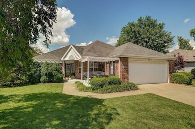 1009 W Oakhurst St-3