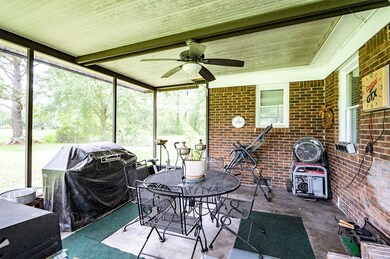 1421 10th Ave, Albany, GA 31707 - photo 3