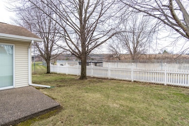 07_4444_33rdCtS_Exterior7_mls