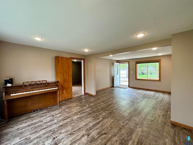 210 160th Ave, Edgerton, MN 56128 - photo 5