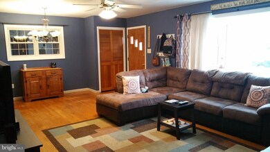 2230 Beverly Dr, Hagerstown, MD 21740 - photo 4