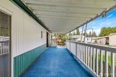 11330 E Riverside Dr unit 7, Bothell, WA 98011 - photo 6