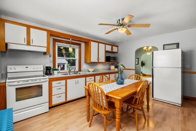 5 Oak St, Allenstown, NH 03275 - photo 5