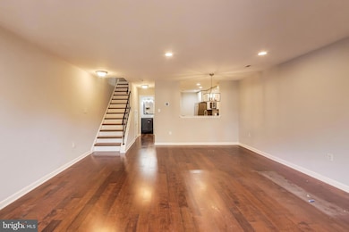 931 S Rolfe St unit 1, Arlington, VA 22204 - photo 2