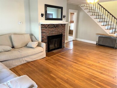 49 Mckinley St, Everett, MA 02149 - photo 4