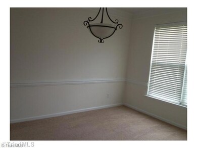 202 Farriers Ln, Jamestown, NC 27282 - photo 4