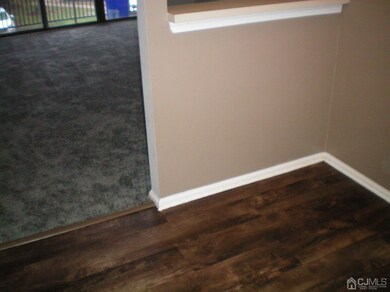 385 Lancaster Ct, Piscataway, NJ 08854 - photo 7