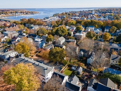 35 Olive St unit 35, Newburyport, MA 01950 - photo 3