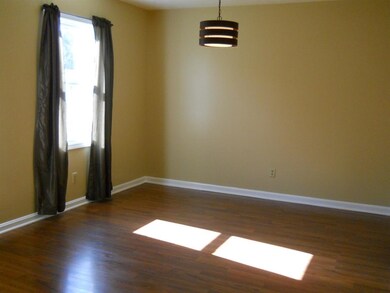 10097 Bourbon St, Newburgh, IN 47630 - photo 7