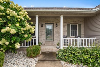 124 Oak Hill Dr, Maryville, IL 62062 - photo 3