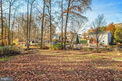 7204 Stone Crossing Dr, Fredericksburg, VA 22407 - photo 4