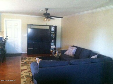 family room 3
