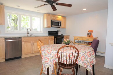 78 Gray St, Manchester, NH 03103 - photo 2