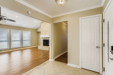 15710 Sandy Hill Dr, Houston, TX 77084 - photo 2