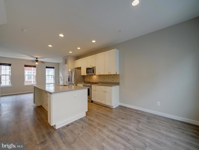 308 Davage Ln, Towson, MD 21286 - photo 7