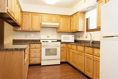 13563WilsonRoad_kitchen