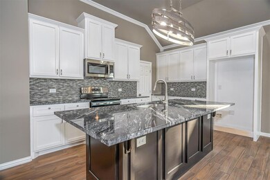 8903 Silver Creek Rd, Fort Worth, TX 76108 - photo 6