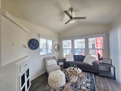 9252 E Broadway Rd unit 4, Mesa, AZ 85208 - photo 4