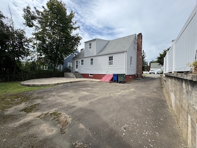 113 Clark St, Bridgeport, CT 06606 - photo 5