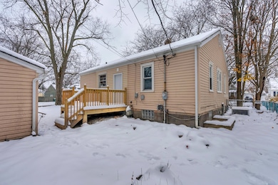 8969 Hudson Ct, Munster, IN 46321 - photo 5