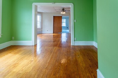 82 Snell St, Fall River, MA 02721 - photo 3