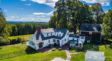 82 Old Center Harbor Rd, Meredith, NH 03253 - photo 3