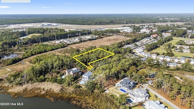 4002 Barnes Bluff Dr SE, Oak Island, NC 28461 - photo 7