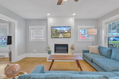 602 Dunbar St, Durham, NC 27701 - photo 3