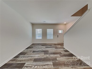 518 Sylvia St, Statesville, NC 28677 - photo 2