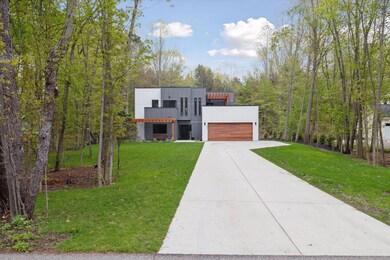 03-455-N-Lakeshore-Dr-Holland-MI-49424-W
