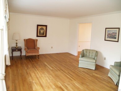 1480 Promise Ln, Allentown, PA 18106 - photo 3