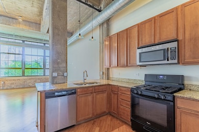 Shoemaker Lofts unit 117, Chicago, IL 60618 - photo 4